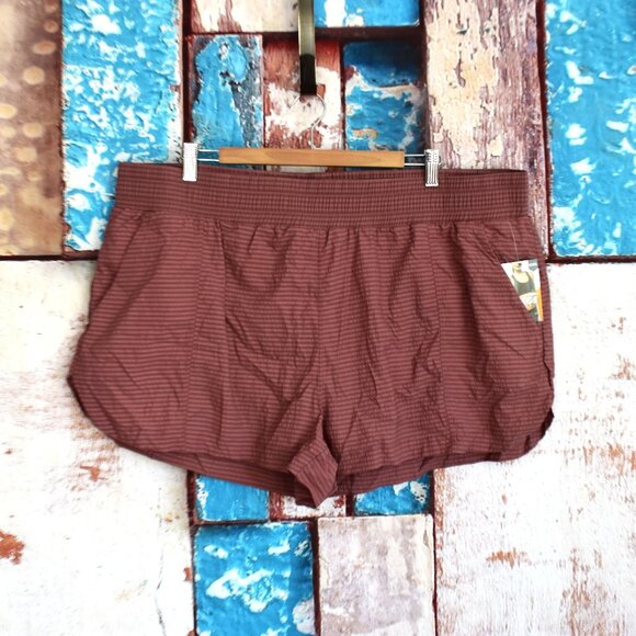 Women's Avia Hybrid Seersucker Hybrid Run Shorts XXXLARGE Smoky Rose NEW - Picture 1 of 9